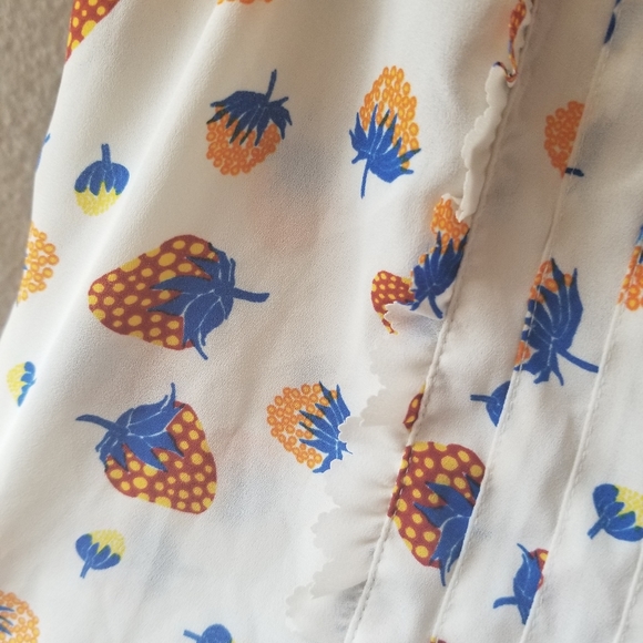 🍓Like New🍓 Fragola Ruffled Tank - Picture 7 of 10